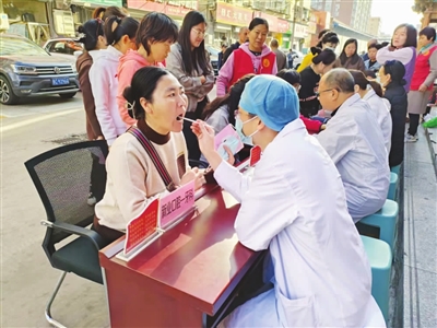 新矿区数字报 以“心”为笔，在基层诊所服务中写好民生答卷